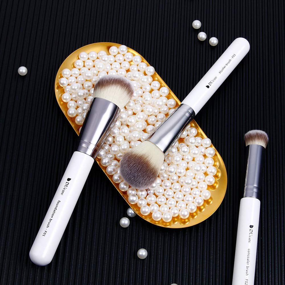 Makeup Brushes 3Pcs Foundation Contour Bronzer Brush,Concealer Brush,Blusher Powder Brush, Face Kabuki Travel Buffing Stippling Liquid Blending Makeup Brush Set White - go2shop